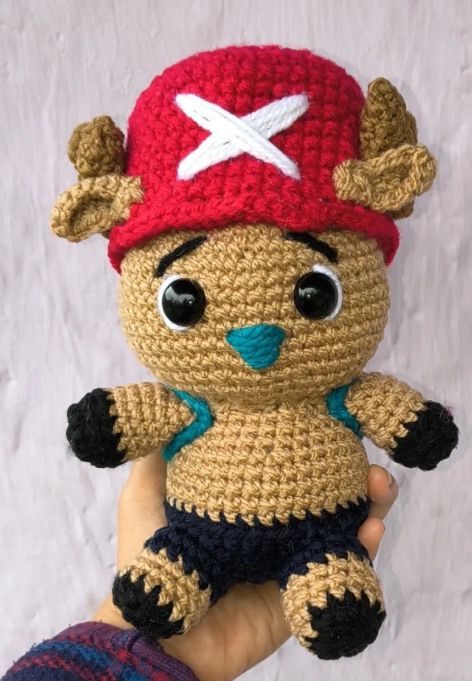 Luffy Amigurumi Clásico