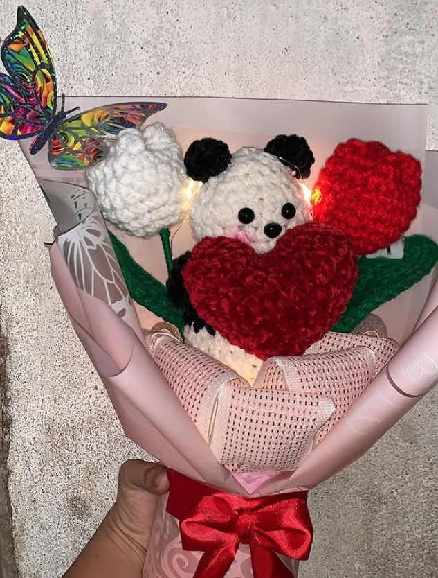 Ramo de Rosas y Oso